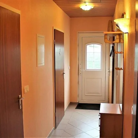 Ferienhaus With 2 Bedrooms Damshagen