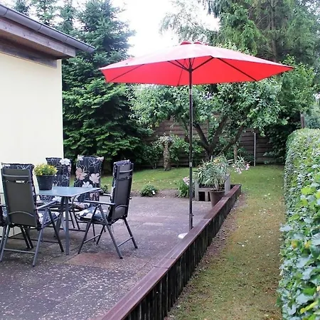 With 2 Bedrooms Ferienhaus *
