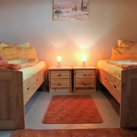 Ferienhaus With 2 Bedrooms *